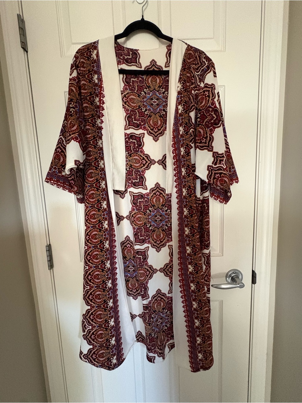 Boho Tile Print Open Kimono - White & Burgundy